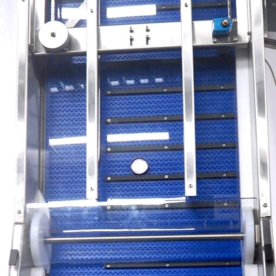 Spindle Capper • Inline Capping Machines • Aesus Acordeón para ascensores CAPPERS 1