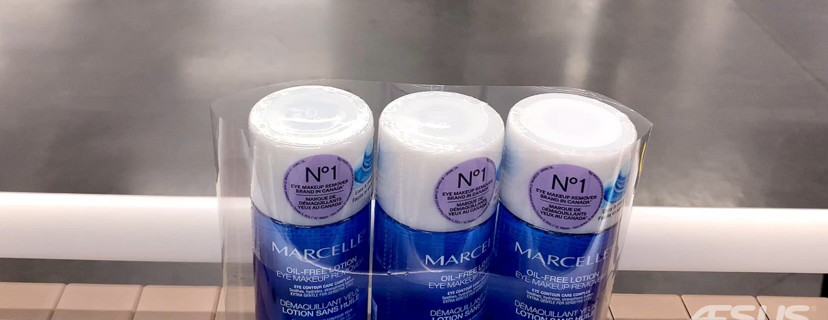 Shrink Labelers & Tunnels • Neck Banding • Full Body Sleeving • Heat Tunnels • Aesus 5 RC3 Rotary Chuck Capper 3 Head Enclosed Stainless Frame Safety interlocks on all doors Sanitary-grade build